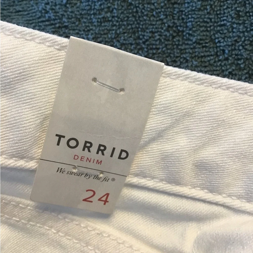 - Torrid Shorts.    NWT